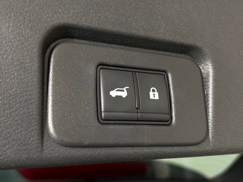 Used 2023 Nissan Rogue Platinum w/ Platinum Premium Package FWD image 41