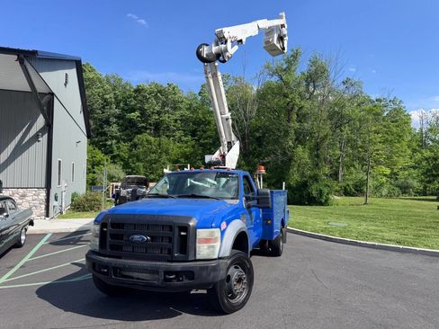Used 2008 Ford F550 2WD Regular Cab Super Duty image 9