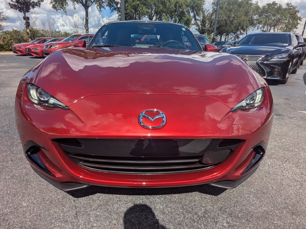 Used 2024 MAZDA MX-5 Miata Grand Touring RWD image 17