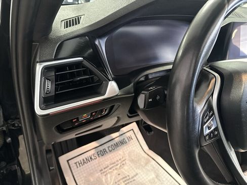 Used 2020 BMW 330i Sedan w/ Convenience Package RWD image 18