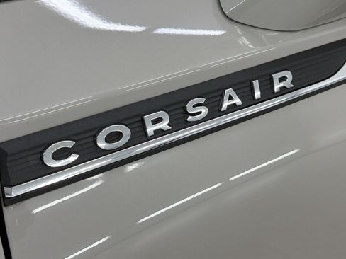 Used 2021 Lincoln Corsair Reserve w/ Equipment Group 201A FWD image 34