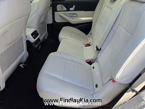 Used 2024 Mercedes-Benz GLS 450 4MATIC image 14