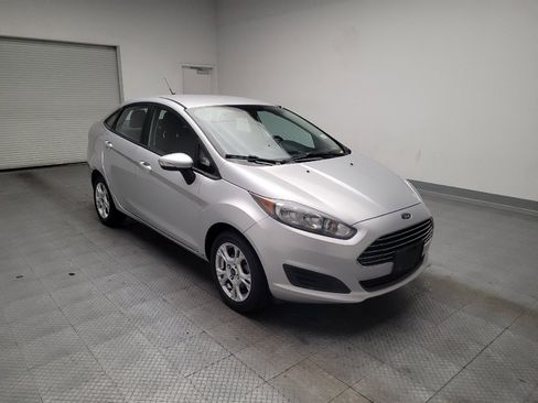 Used 2016 Ford Fiesta SE FWD image 13