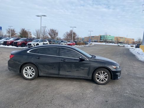 Used 2016 Chevrolet Malibu LT image 14