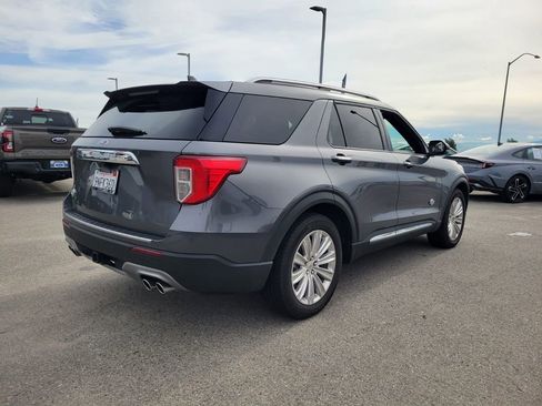 Used 2024 Ford Explorer King Ranch w/ Technology Package image 6
