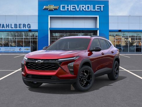 New 2026 Chevrolet Trax LT w/ Driver Confidence Package image 30