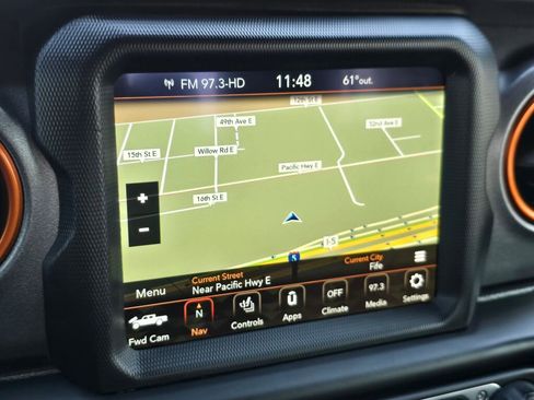 Used 2021 Jeep Gladiator Mojave image 27