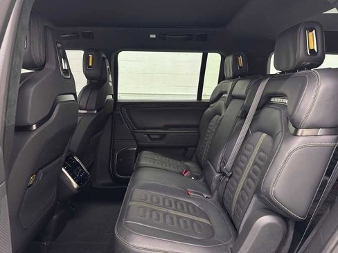 Used 2025 Rivian R1S Adventure image 15