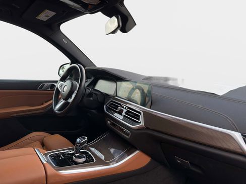 Used 2023 BMW X5 sDrive40i w/ M Sport Package RWD image 26