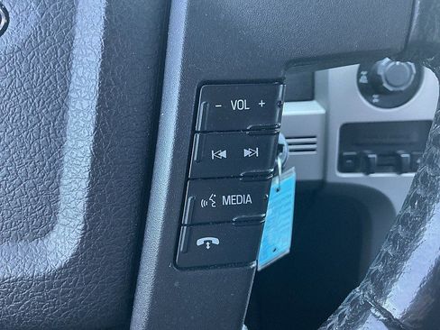 Used 2014 Ford F150 FX4 w/ Equipment Group 402A Luxury image 15