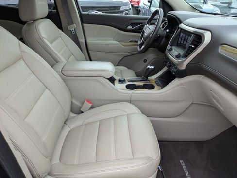 Used 2019 GMC Acadia Denali w/ Technology Package image 27
