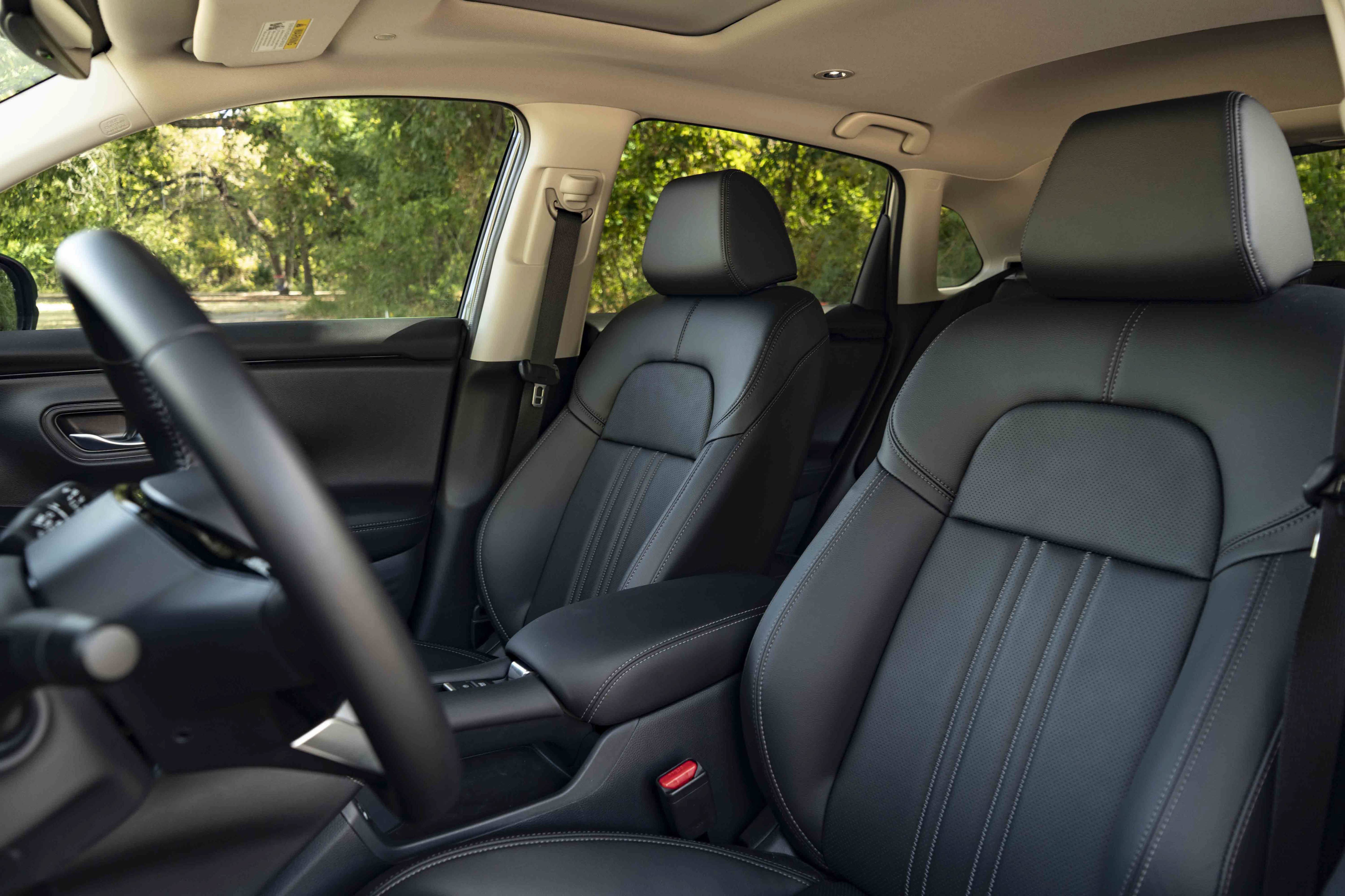 Used 2027 Honda HR-V EX-L image 16