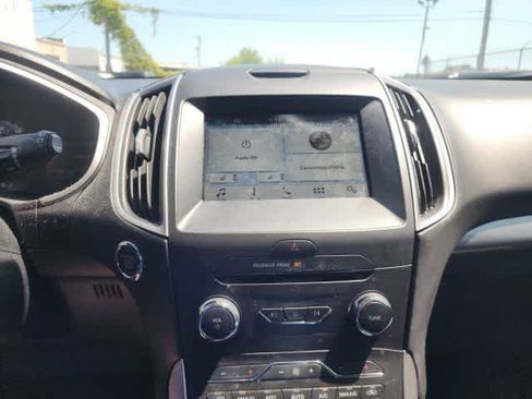 Used 2017 Ford Edge SEL w/ Equipment Group 201A FWD image 32