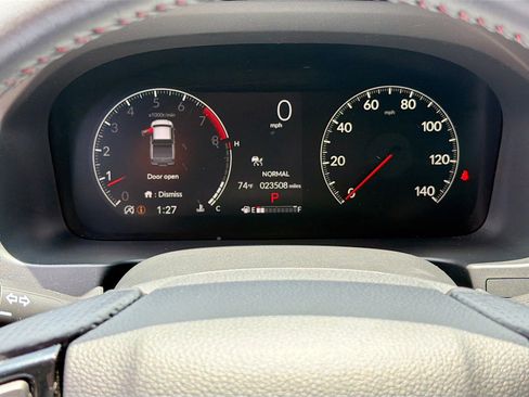 Used 2024 Honda Ridgeline Black Edition image 10