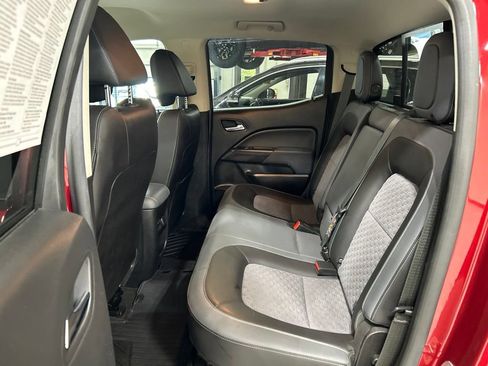 Used 2018 Chevrolet Colorado Z71 AWD/4WD image 24