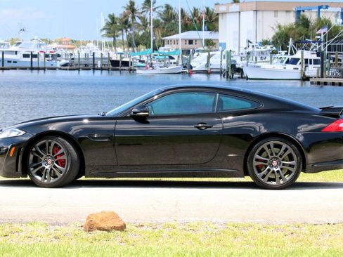 Used 2015 Jaguar XKR R-S RWD image 6