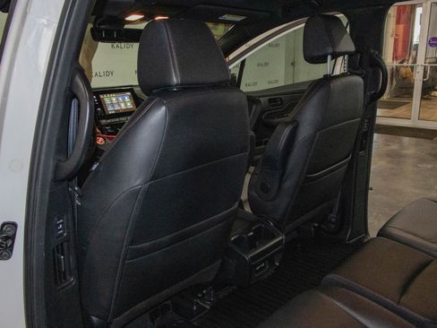 Used 2023 Honda Odyssey Sport image 9