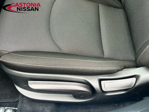 Used 2023 Kia Forte LXS image 25