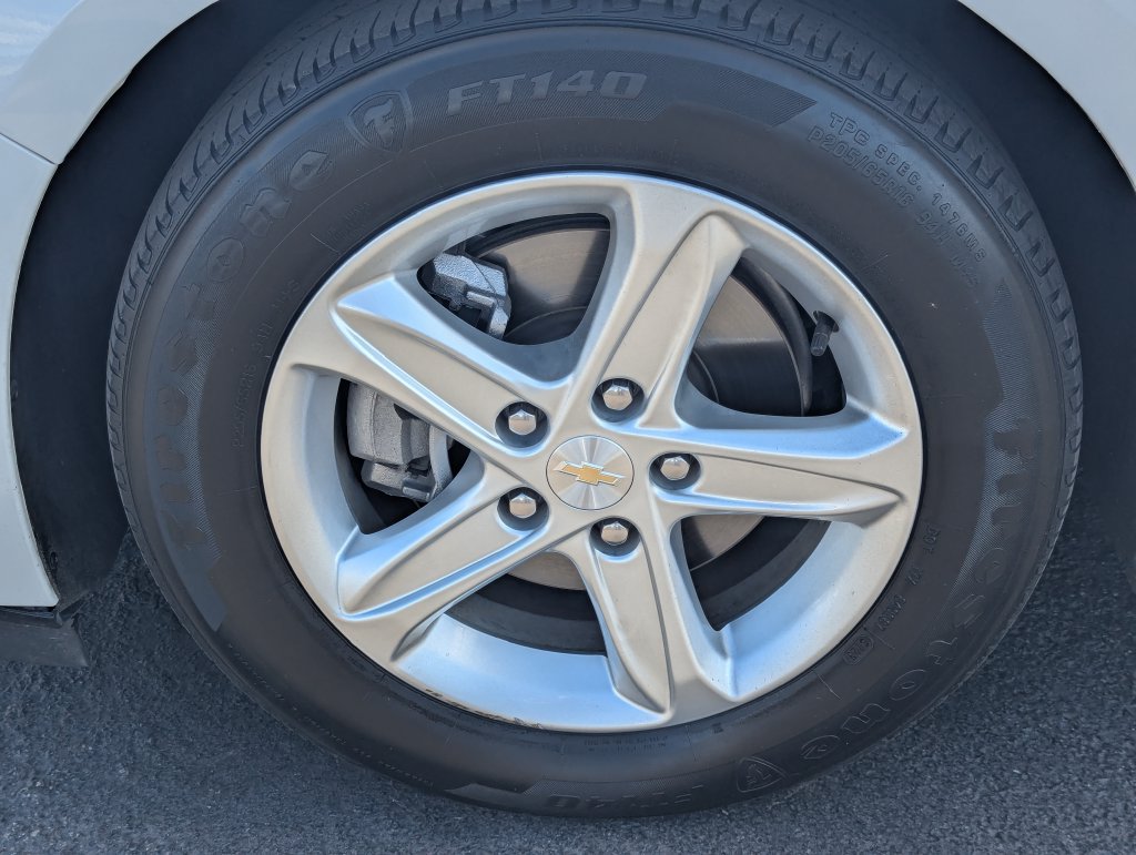 Used 2024 Chevrolet Malibu LT FWD image 13