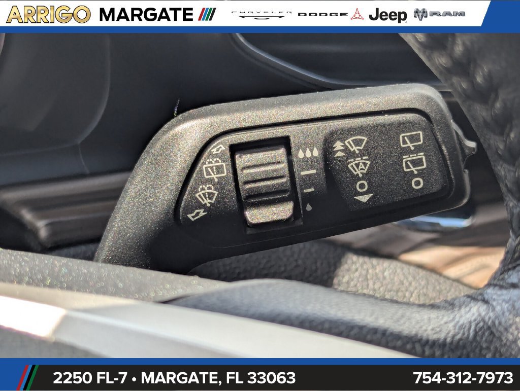 Used 2022 Ford Explorer Limited RWD image 20