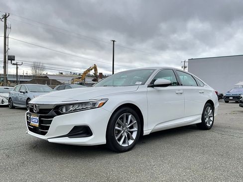 Used 2021 Honda Accord LX image 5