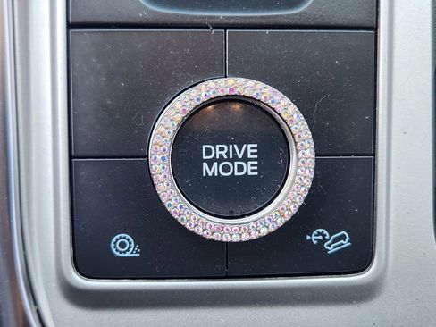 Used 2022 Ford Explorer Limited w/ Equipment Group 301A image 28