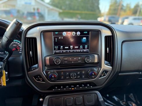 Used 2018 GMC Sierra 1500 Denali w/ Denali Ultimate Package AWD/4WD image 16