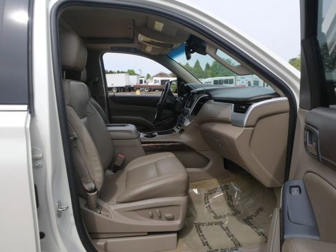 Used 2015 GMC Yukon SLT w/ Open Road Package AWD/4WD image 27