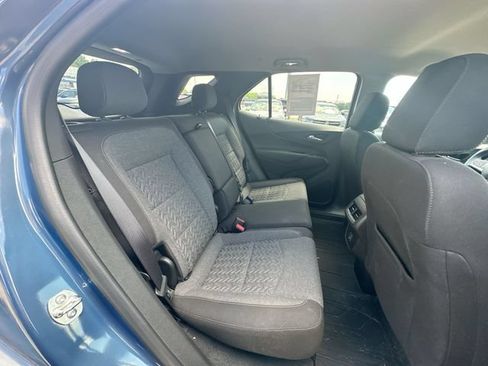 Used 2024 Chevrolet Equinox LT w/ LPO, Floor Liner Package FWD image 30