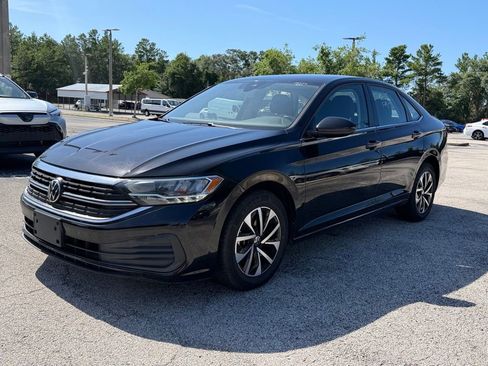 Used 2024 Volkswagen Jetta S FWD image 3