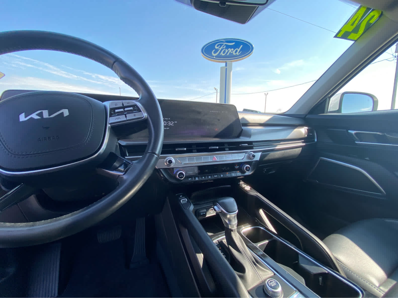 Used 2024 Kia Telluride S w/ S Sunroof Package FWD image 23