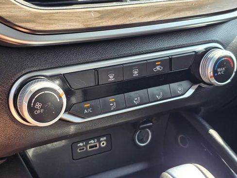 Used 2024 Nissan Altima 2.5 SV image 28