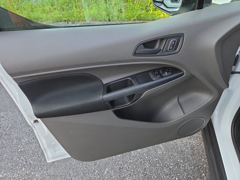 Used 2023 Ford Transit Connect XL FWD image 15