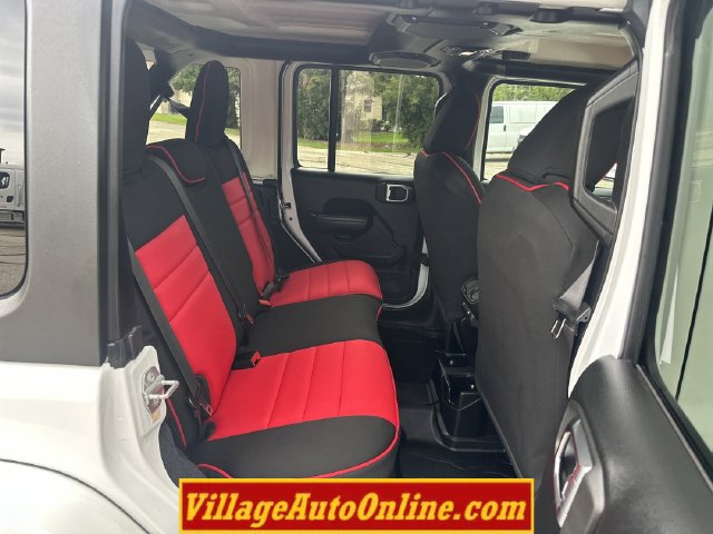 Used 2018 Jeep Wrangler Unlimited Rubicon AWD/4WD image 38