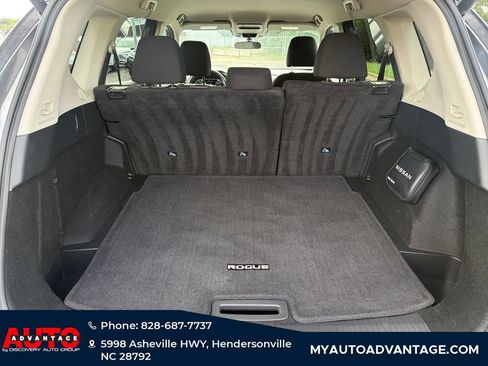 Used 2025 Nissan Rogue SV AWD/4WD image 32
