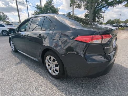 Used 2026 Toyota Corolla LE FWD image 7