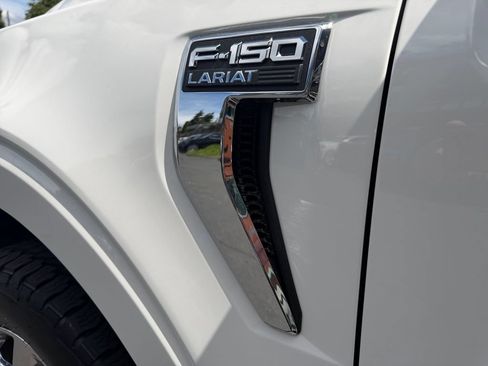 Used 2022 Ford F150 Lariat w/ Equipment Group 502A High AWD/4WD image 35