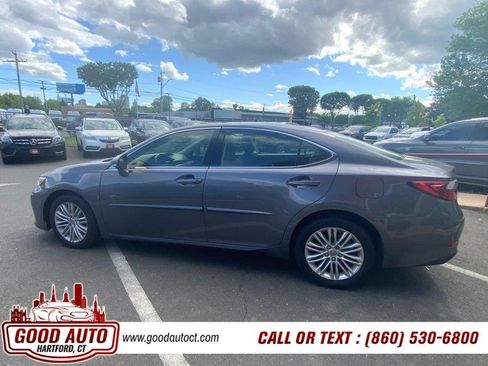 Used 2015 Lexus ES 350 w/ Luxury Package FWD image 8