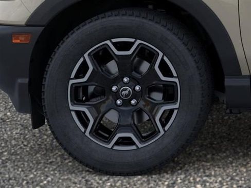 New 2025 Ford Bronco Sport Outer Banks w/ Outer Banks Tech Package+ AWD/4WD image 19