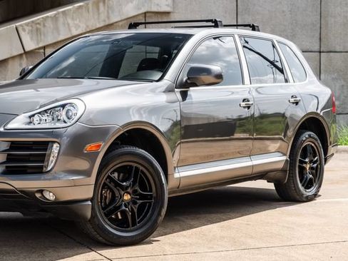 Used 2008 Porsche Cayenne AWD/4WD image 32
