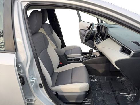 Used 2023 Toyota Corolla LE image 15