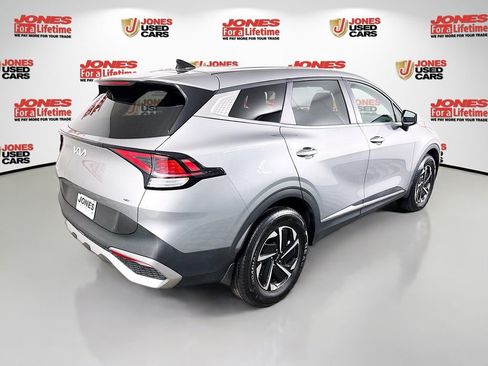 Used 2024 Kia Sportage LX image 15