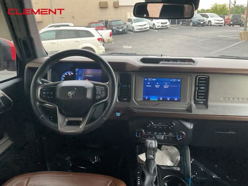 Used 2022 Ford Bronco Outer Banks image 13