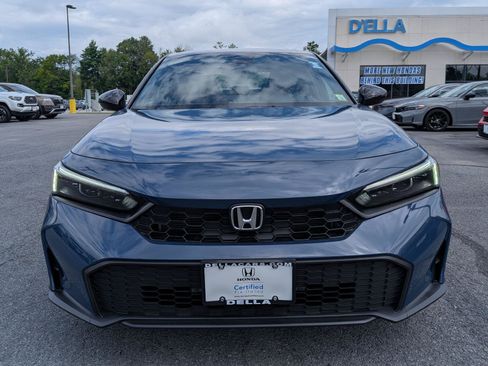 Used 2025 Honda Civic Sport image 2