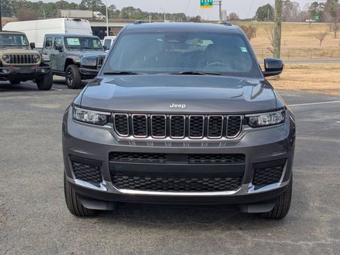 New 2026 Jeep Grand Cherokee L Laredo RWD image 3