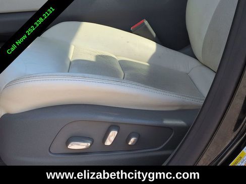 Used 2022 Cadillac XT6 Premium Luxury FWD image 22