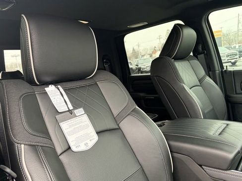 New 2026 RAM 3500 Limited AWD/4WD image 31