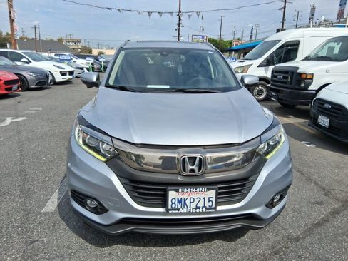 Used 2019 Honda HR-V EX image 2