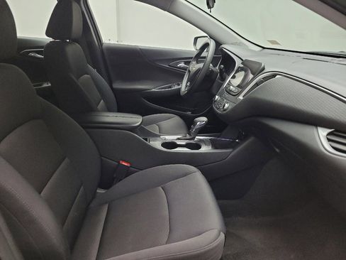 Used 2025 Chevrolet Malibu LT FWD image 21