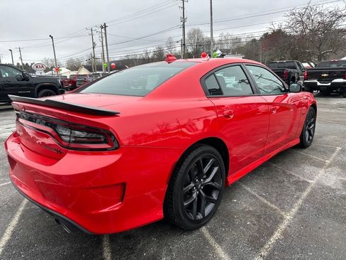 Used 2023 Dodge Charger R/T w/ Harman/Kardon Audio Group image 5